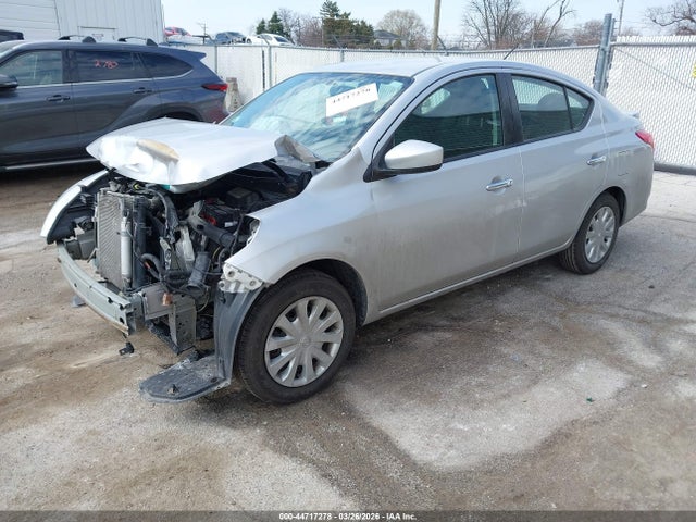 Nissan Versa 1.6 Sv