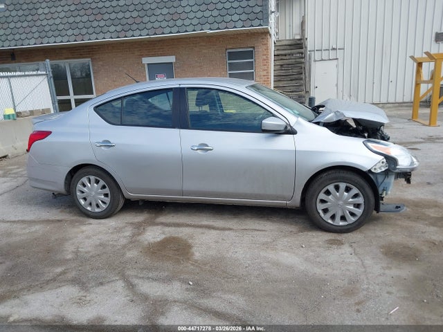 Nissan Versa 1.6 Sv