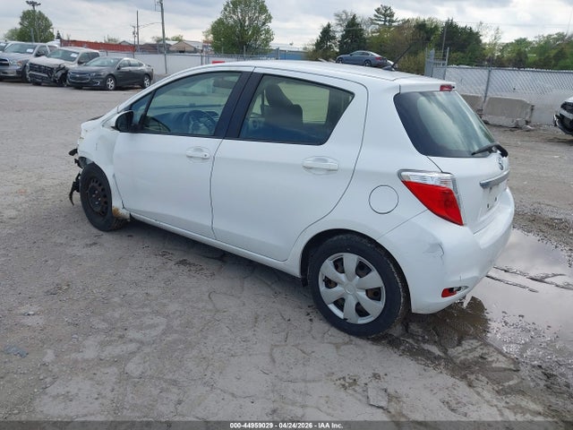 Toyota Yaris Le