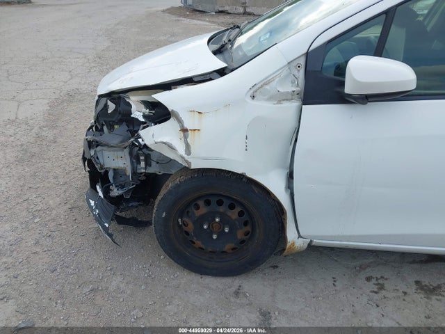 Toyota Yaris Le
