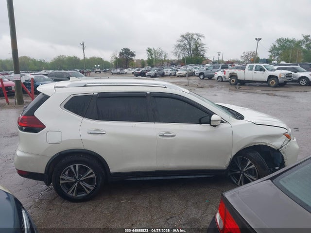 Nissan Rogue Sv