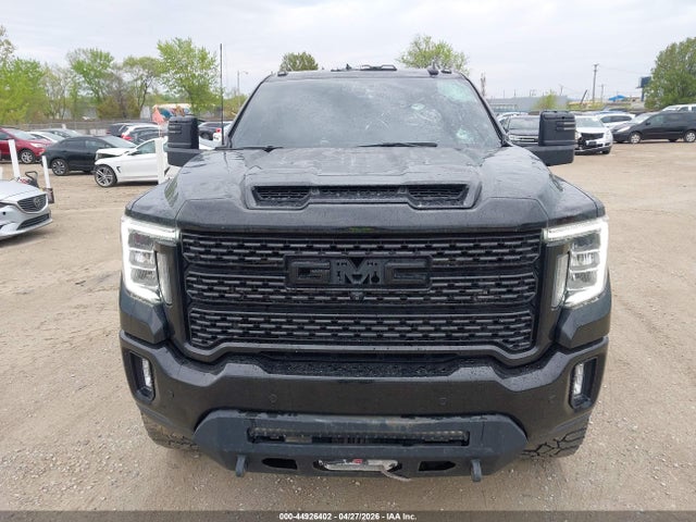 General Motors Sierra 2500HD 4wd  Standard Bed Denali