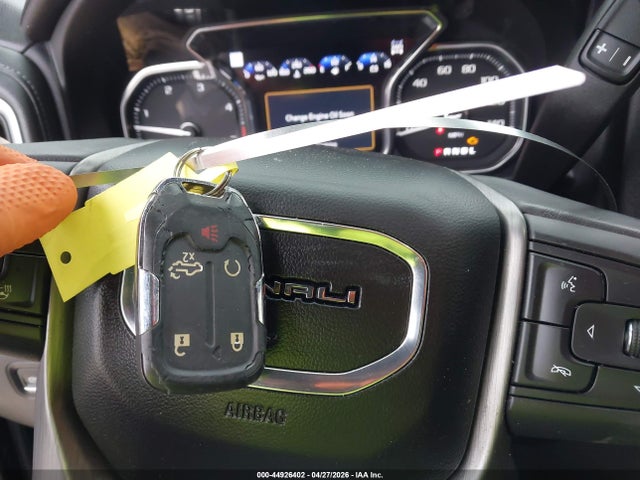 General Motors Sierra 2500HD 4wd  Standard Bed Denali