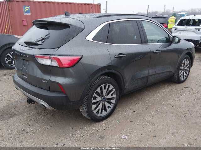 Ford Escape Titanium Hybrid