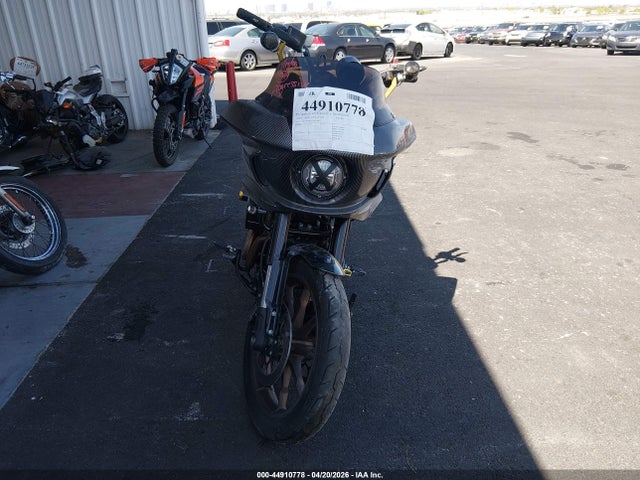 Harley-Davidson Fxlrs