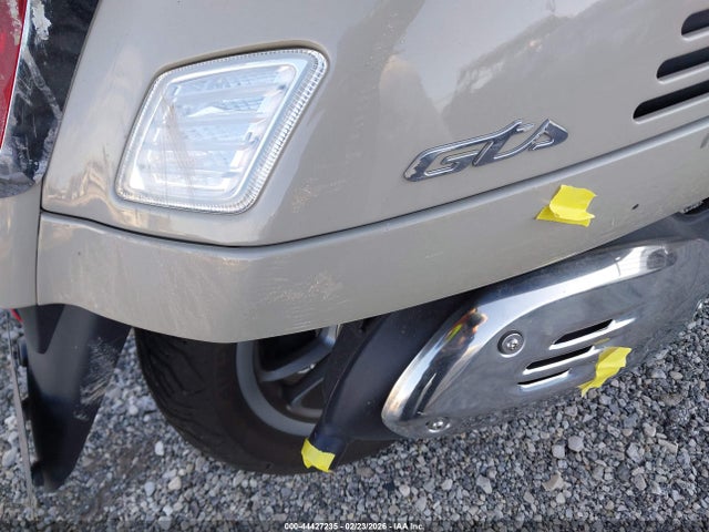 Vespa Gts Sei Giorni 300