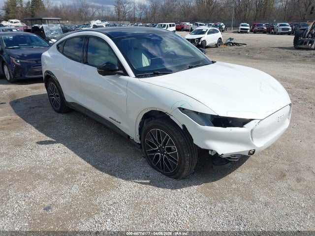 Salvage Ford Mustang Image