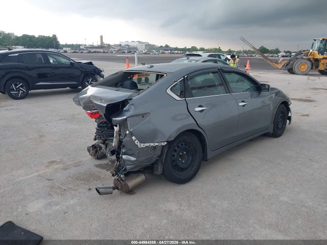 Nissan Altima 2.5 S