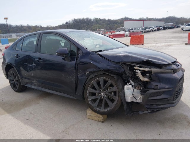 Salvage Toyota Corolla Image