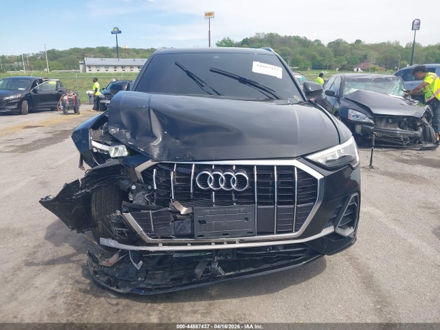 Audi Q3 Premium 45 Tfsi S Line Quattro Tiptronic