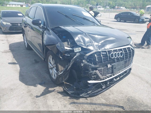 Audi Q3 Premium 45 Tfsi S Line Quattro Tiptronic