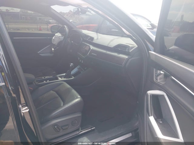 Audi Q3 Premium 45 Tfsi S Line Quattro Tiptronic