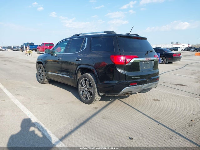 GMC Acadia Denali