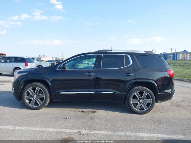 GMC Acadia Denali
