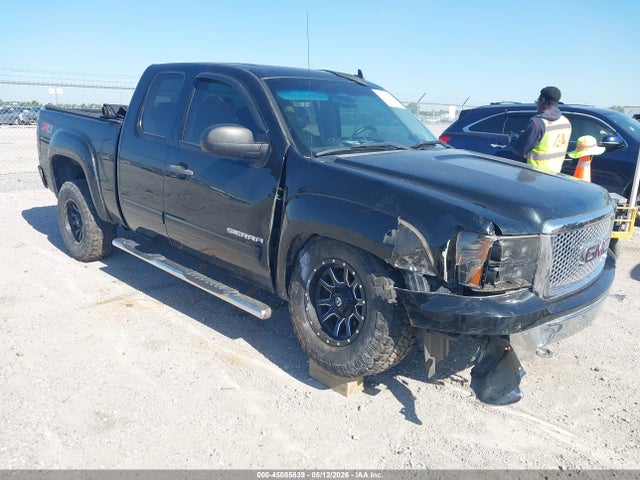 Salvage GMC Sierra 1500 Image