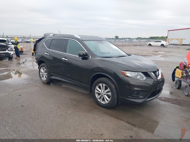 Salvage Nissan Rogue Image