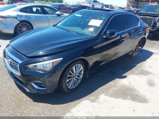 INFINITI Q50 3.0t Luxe