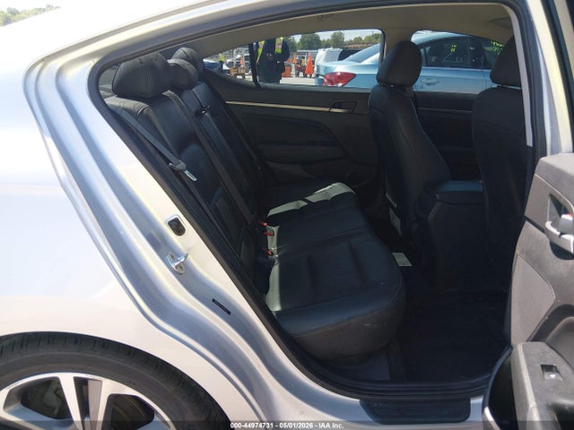 Hyundai ELANTRA Limited