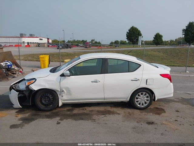 Nissan Versa 1.6 Sv