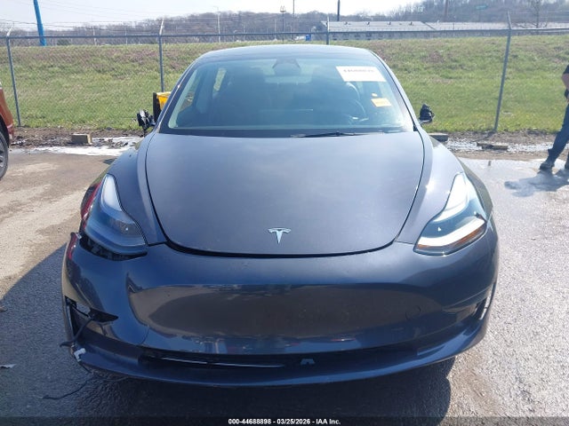 Tesla Model 3 Rear-wheel Drive