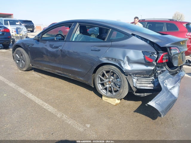 Tesla Model 3 Rear-wheel Drive