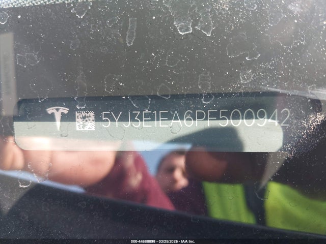 Tesla Model 3 Rear-wheel Drive
