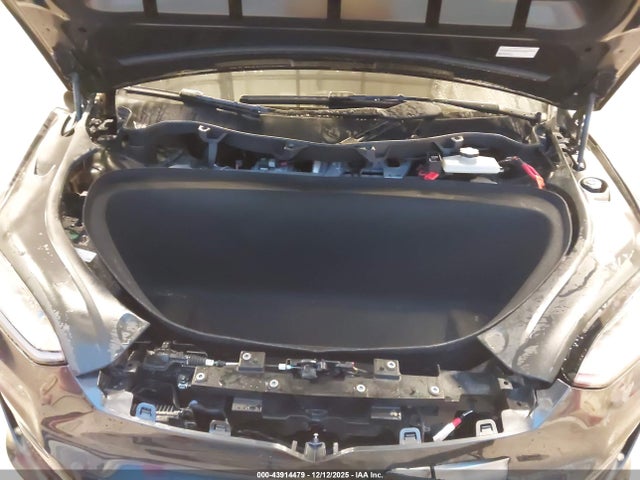 Tesla Model X Long Range