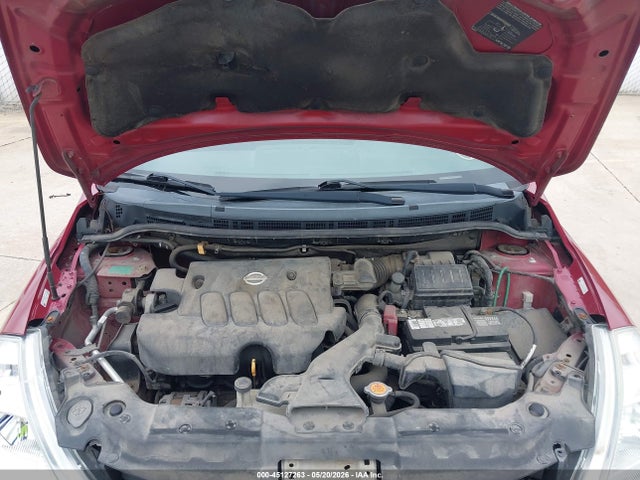 Nissan Versa 1.8s