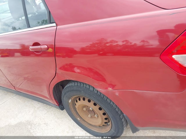 Nissan Versa 1.8s
