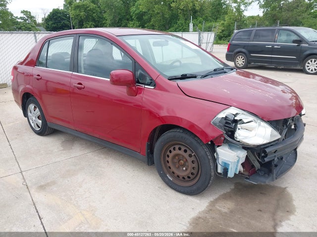 Salvage Nissan Versa Image