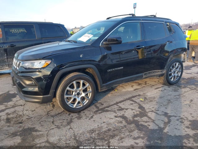 Jeep Compass Latitude 4x4