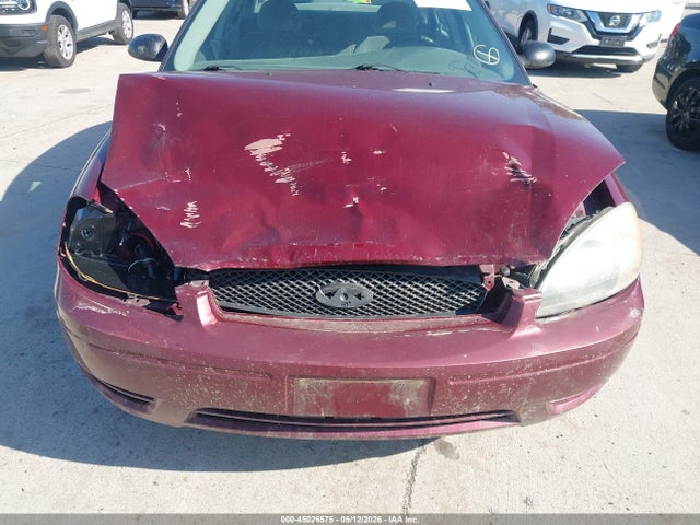 Ford Taurus Se
