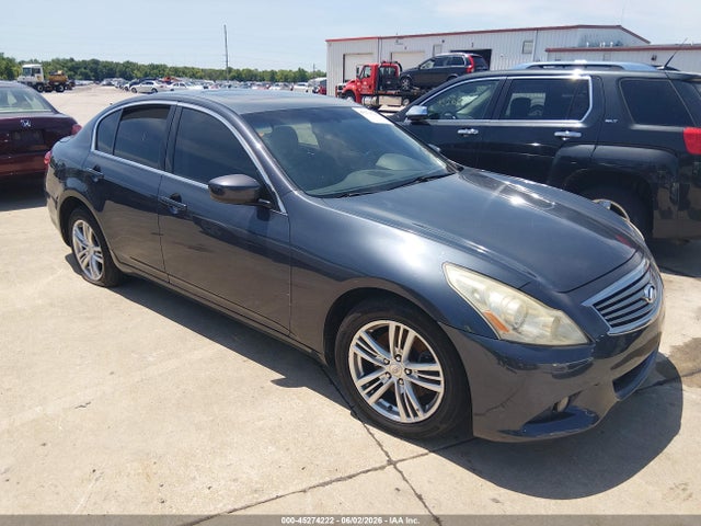 Salvage INFINITI G37x Image