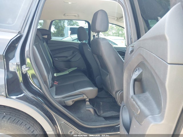 Ford Escape S