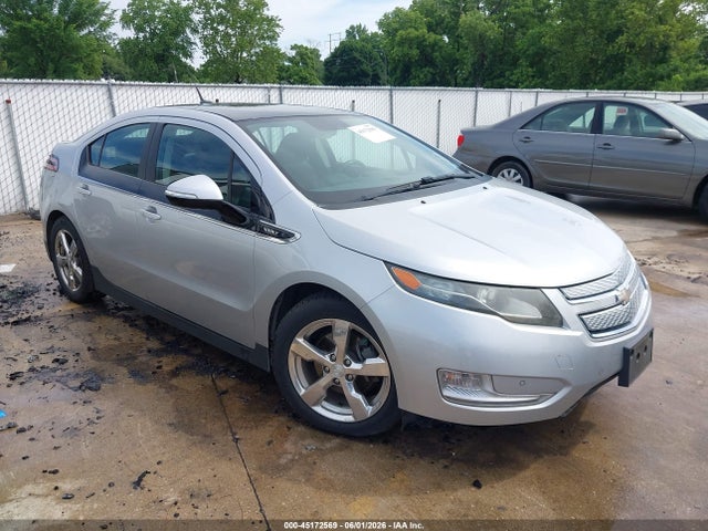 Salvage Chevrolet Volt Image