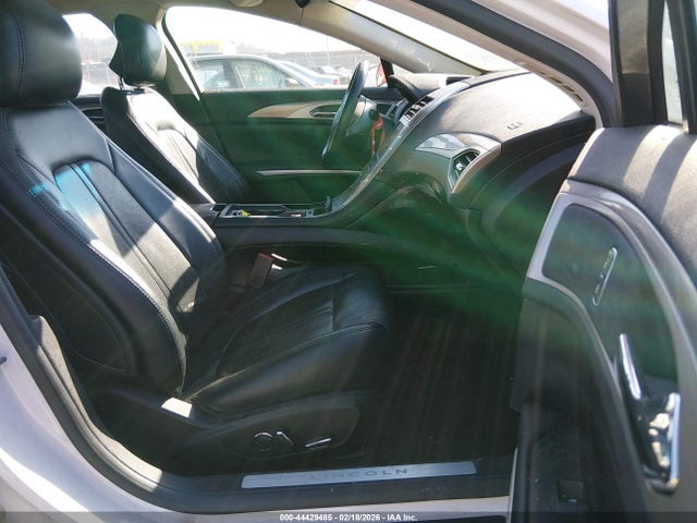 Lincoln MKZ