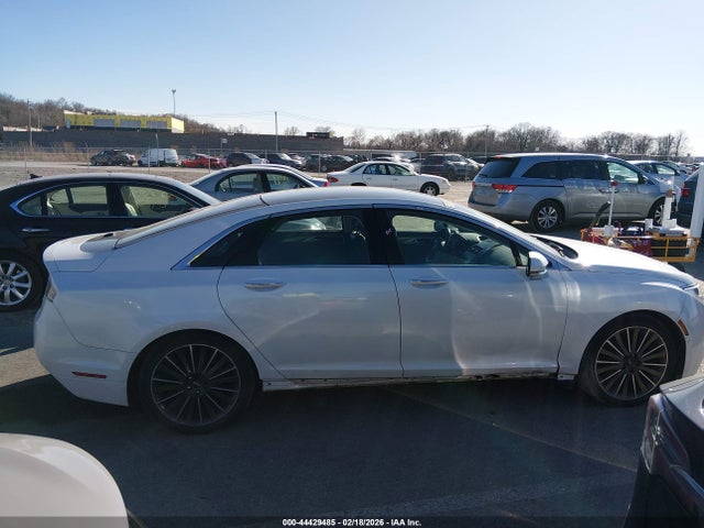 Lincoln MKZ