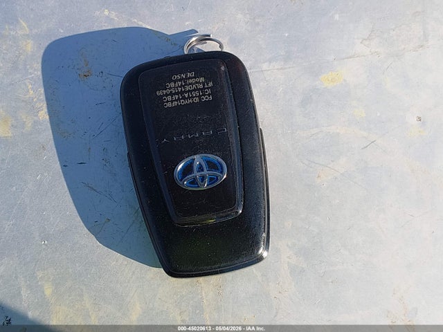 Toyota Camry Xle Hybrid