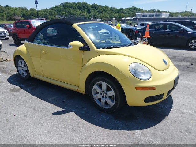 Salvage Volkswagen Beetle Image