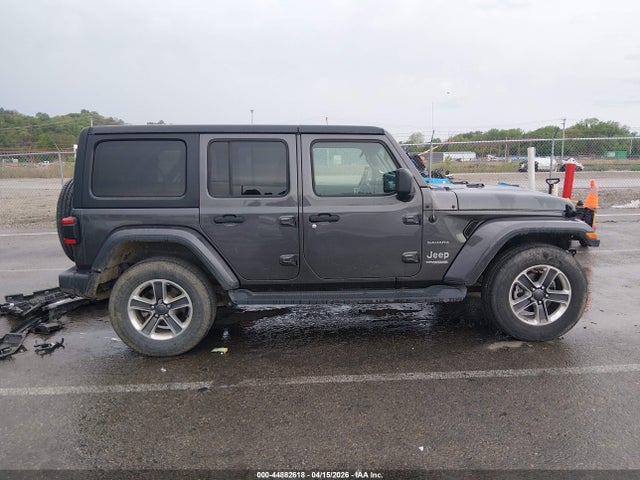 Jeep Wrangler Sahara 4x4