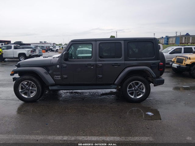 Jeep Wrangler Sahara 4x4