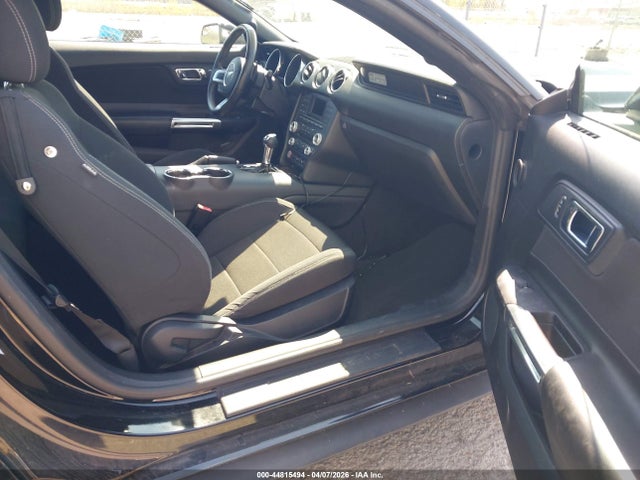 Ford Mustang V6