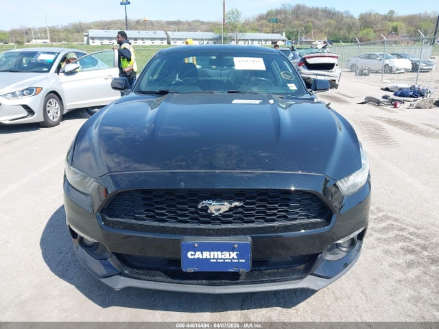 Ford Mustang V6