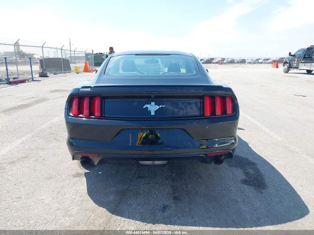 Ford Mustang V6