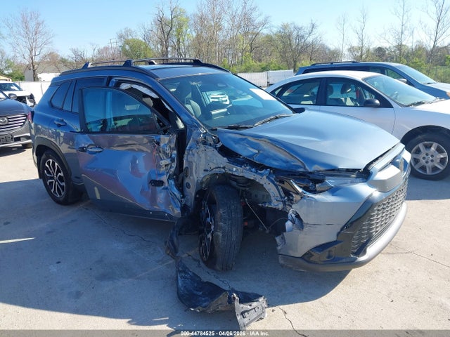 Salvage Toyota Corolla Image