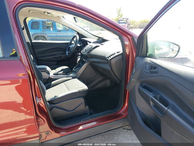 Ford Escape S