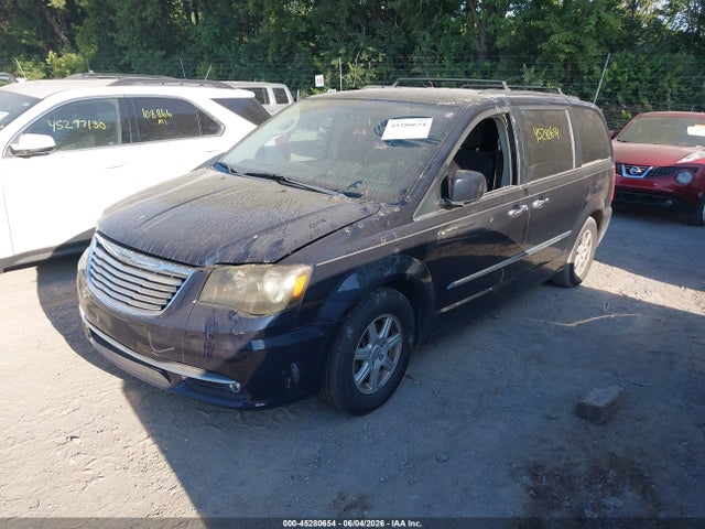 Chrysler Town & Country Touring