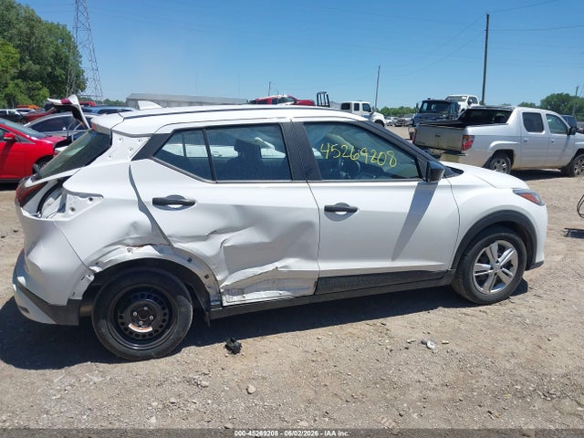 Nissan Kicks S Xtronic Cvt