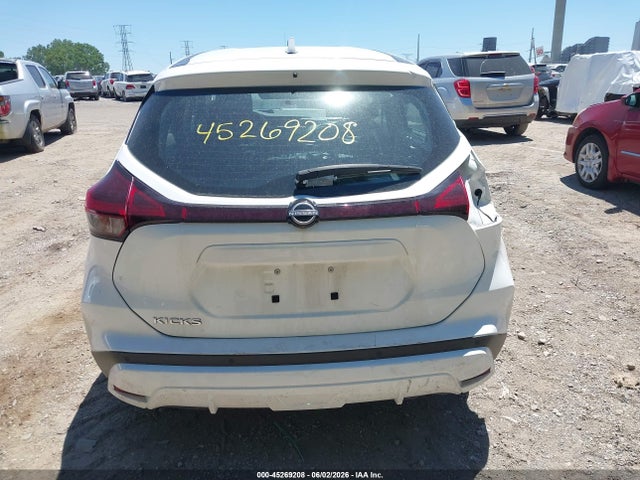 Nissan Kicks S Xtronic Cvt
