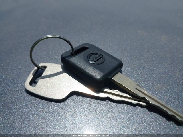 Nissan Versa 1.6 S+